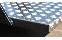 Plancher tôle larmée épaisseur standard