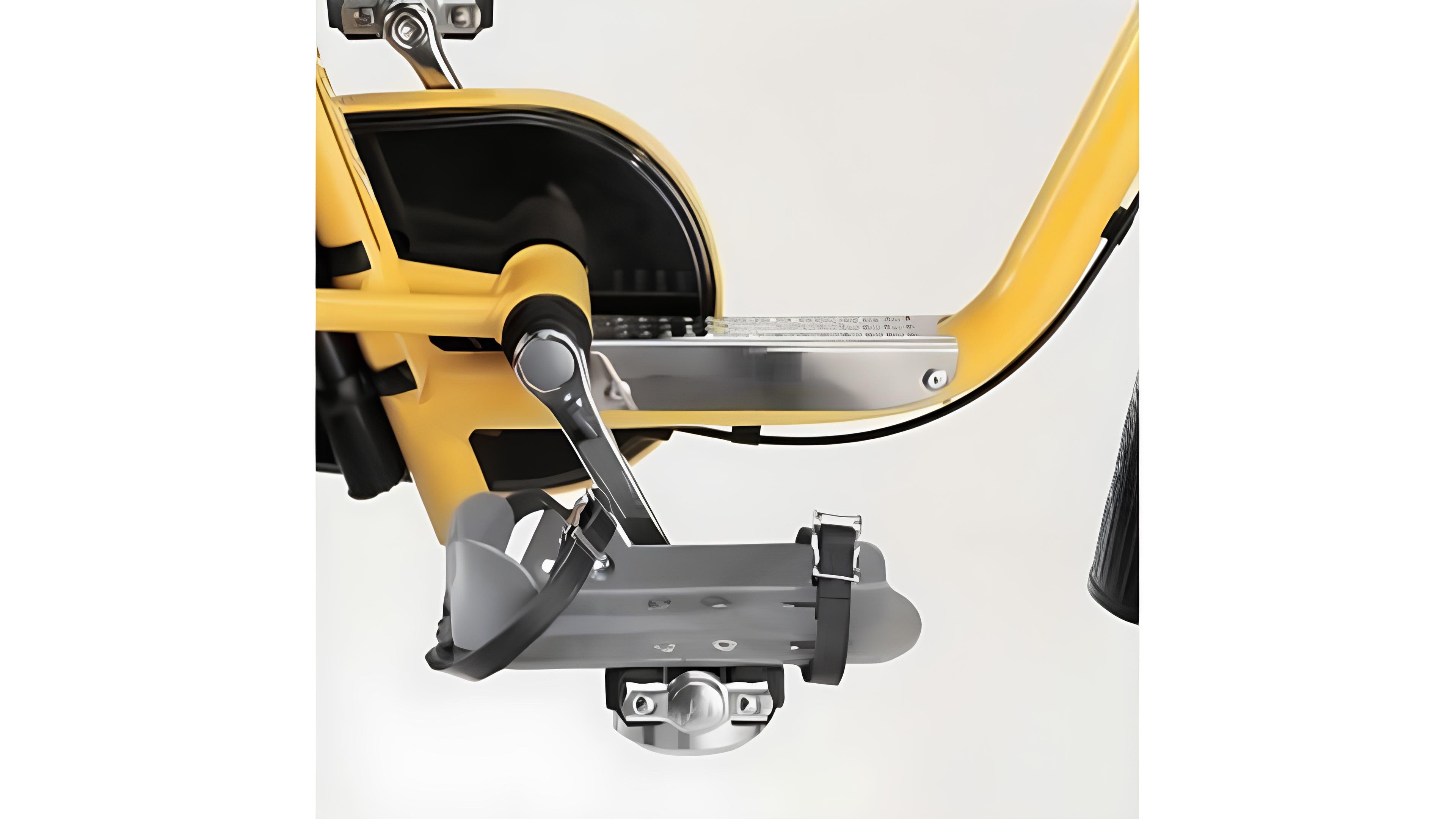 Pédales avec coques, sangles et contrepoids