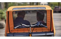 Capote de protection pour vélo Chat Van Raam