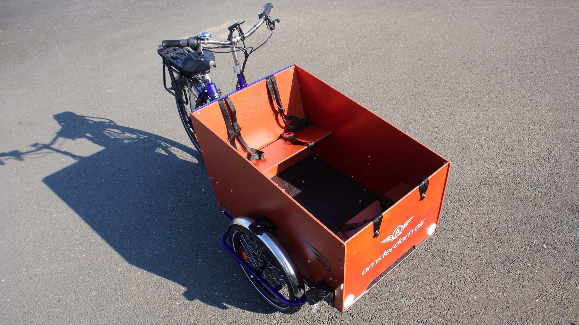 Triporteur électrique Bakfiets Confort STEPS 22 couleurs de cadre disponibles