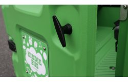 Une poignée pratique pour ouvrir la porte avant