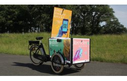 Le triporteur Amsterdam Air eDrive Pro avec couvercle fermé