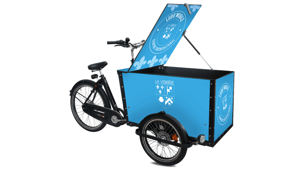 Le triporteur publicitaire Amsterdam Air eDrive avec coffre personnalisé