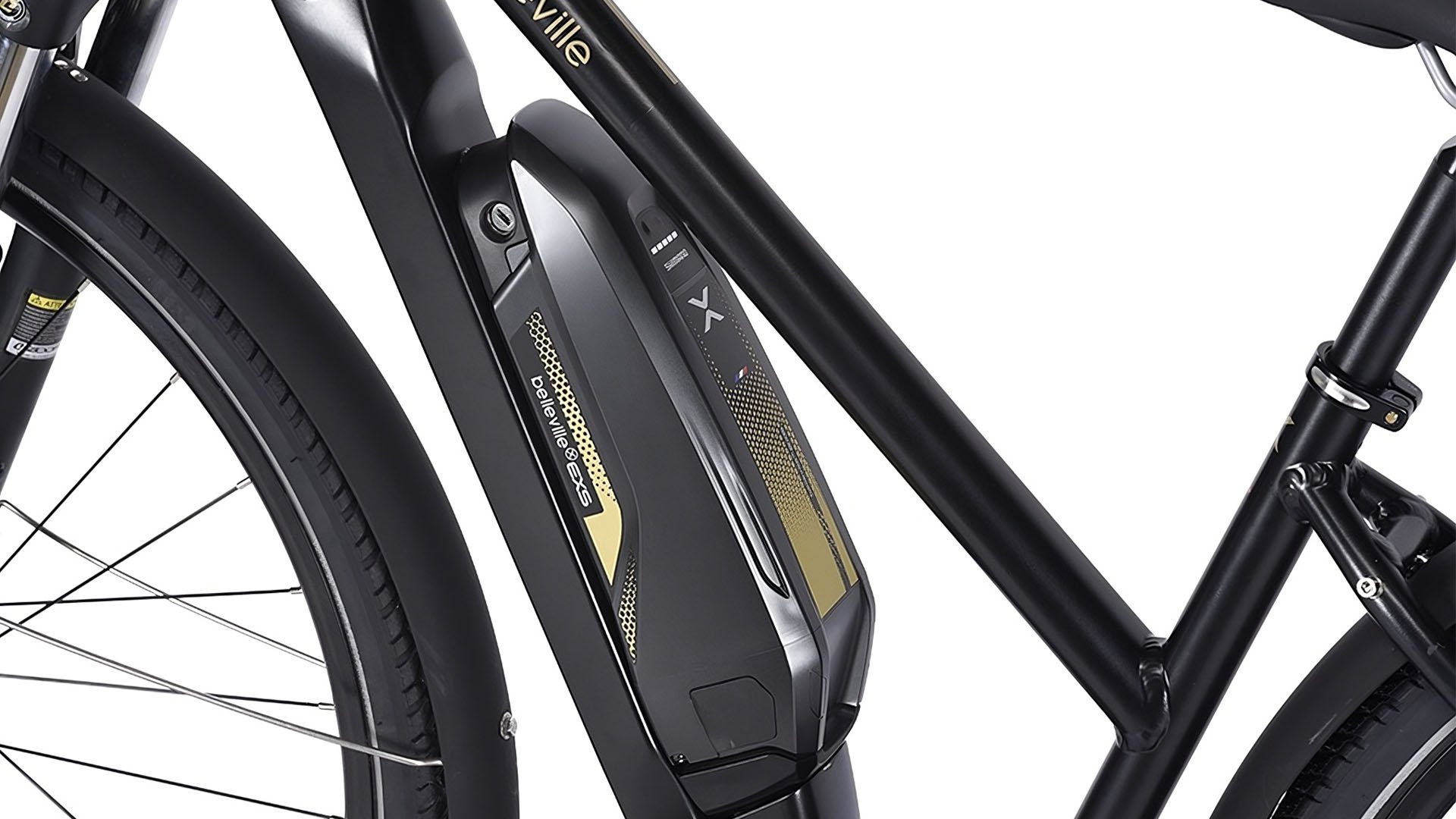 La batterie du Belleville est fixée sur le cadre