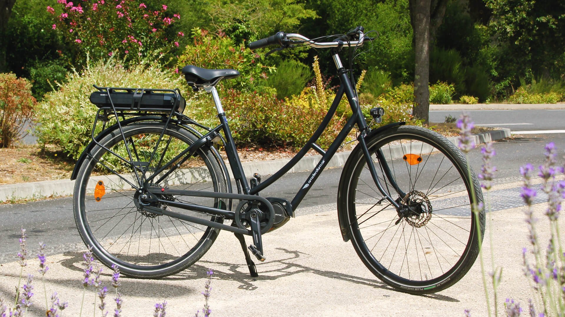 Vélo électrique 1881 Deluxe - Assistance pédalier Shimano EP6 (Modèle de démonstration)