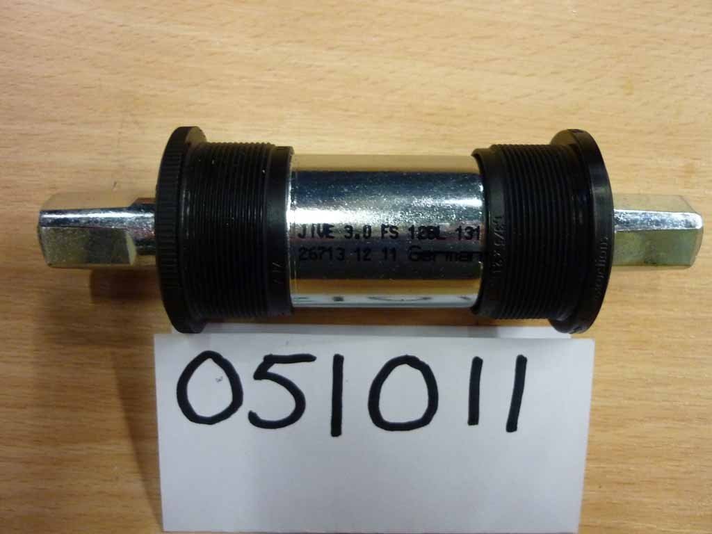 Boîtier de pédalier 127L/30,4