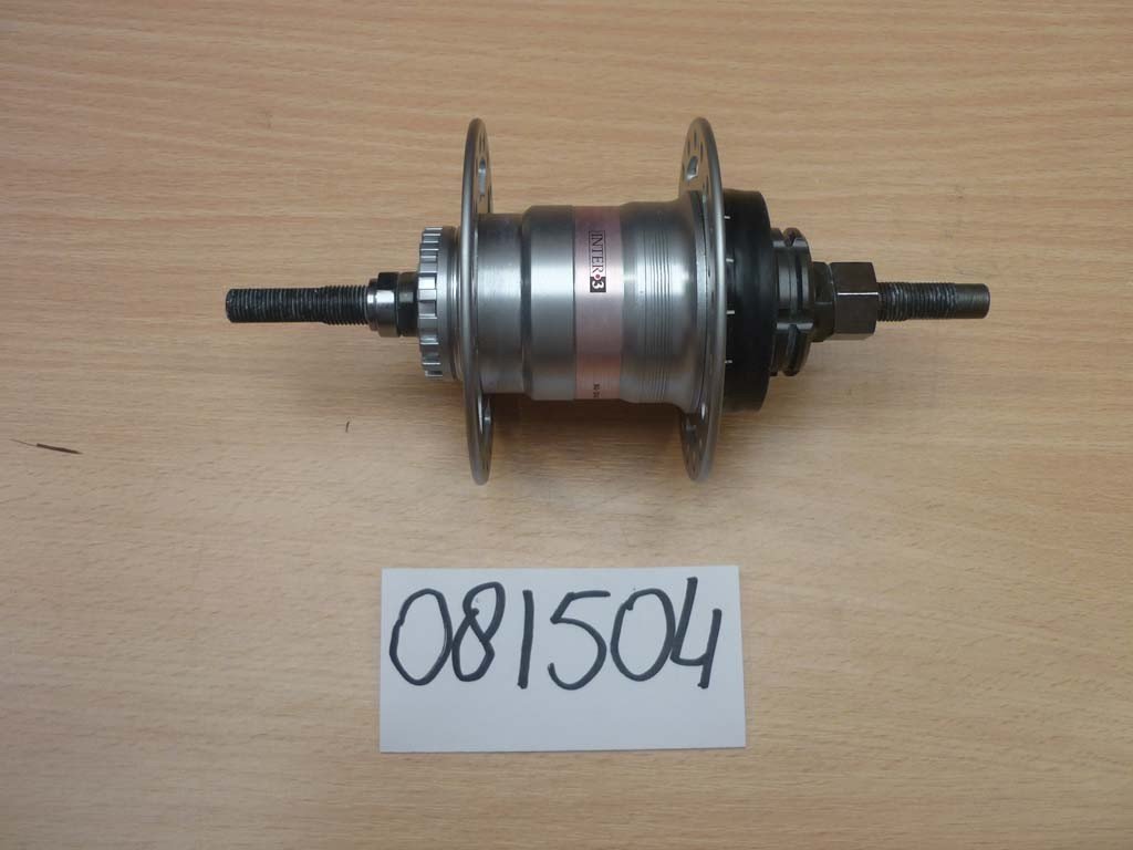 Moyeu arrière Nexus 3 vitesses pour frein roller – rayon 12 (rajouter 120504)