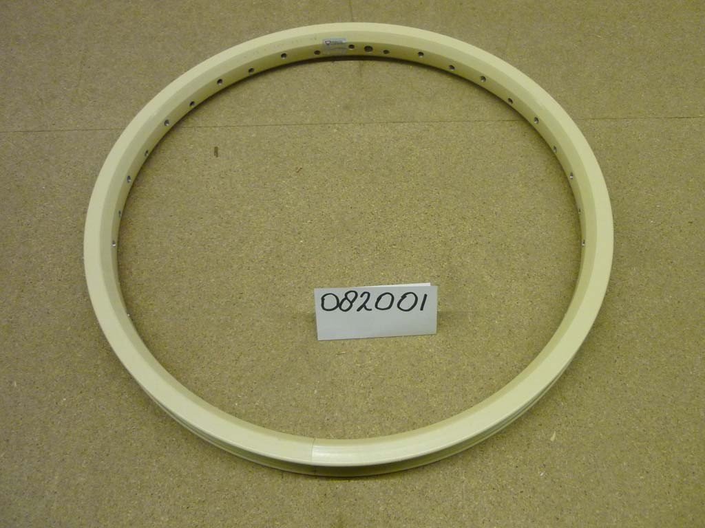 Jante 406 25 ANDRA RAL1015 (crème) Rayon G13