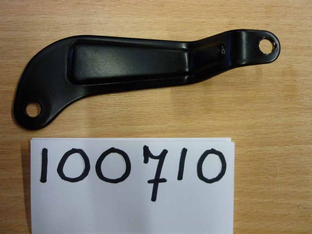 Support de phare avant sur support dynamo