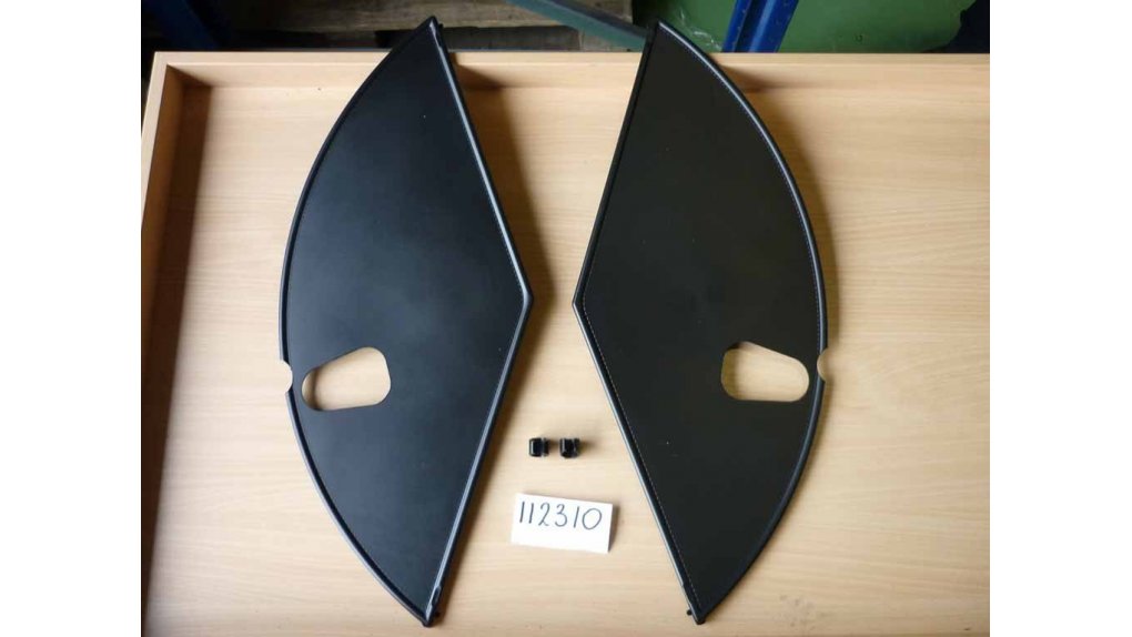 Pare-jupes 1881 noir mat