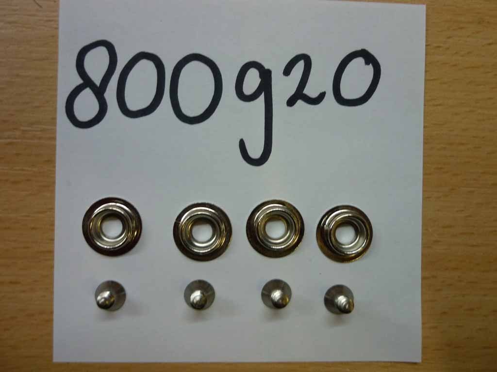 Fixation protection pluie coffre biporteur Bakfiets.nl