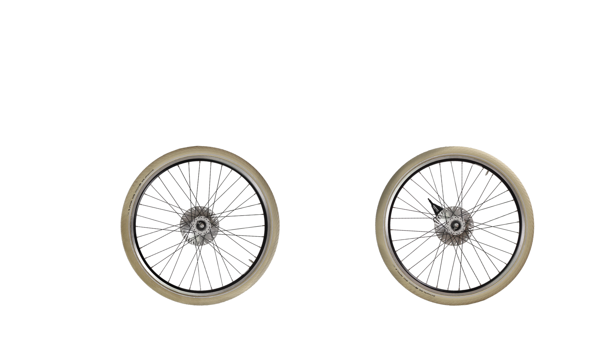 Pneus ballons Schwalbe crème.