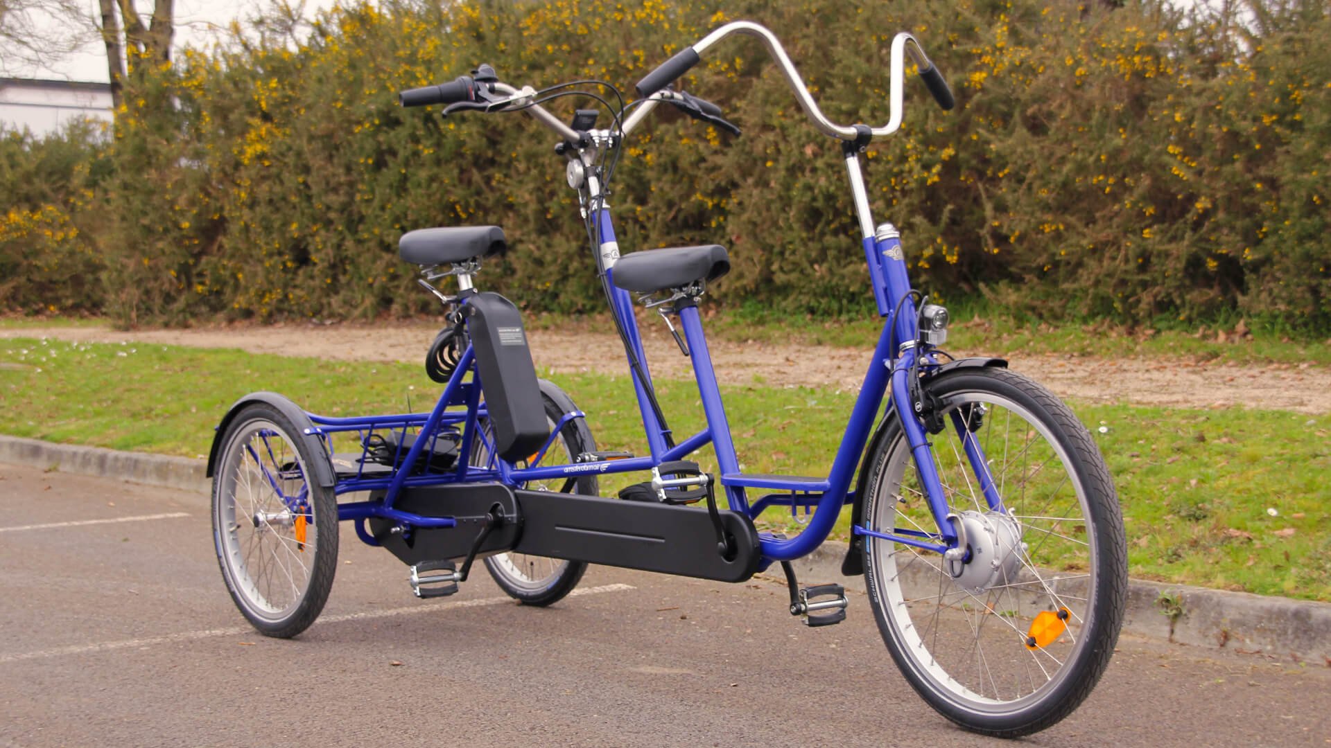 Tandem tricycle avec option assistance électrique