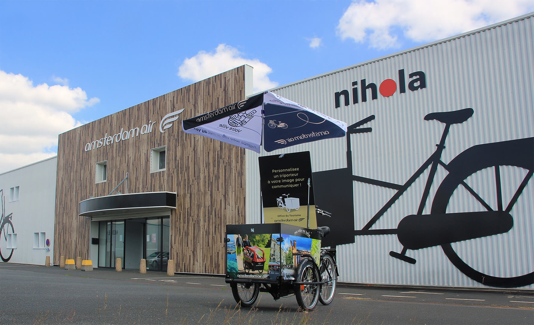 Le siège de Amsterdam Air et NIHOLA France dans le parc d'activités de la Bretonnière à Montaigu-Vendée