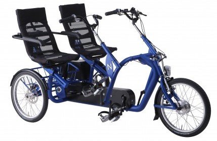 Tandem tricycle côte à côte